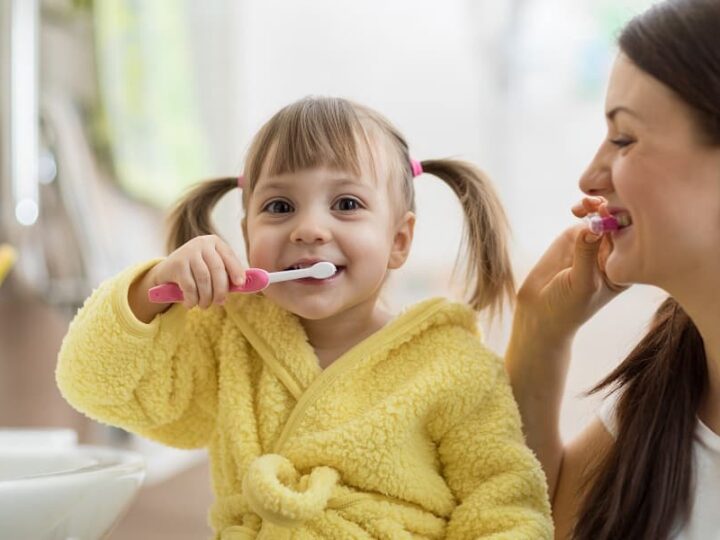Jak przekonać dziecko do mycia zębów?