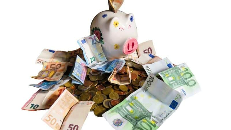 Jak przygotować dziecko do samodzielności finansowej?