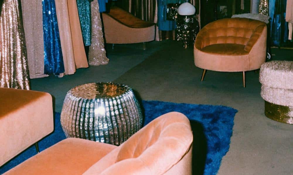 Kto zdefiniował modę w XX wieku? Ikony stylu, które zmieniły świat mody